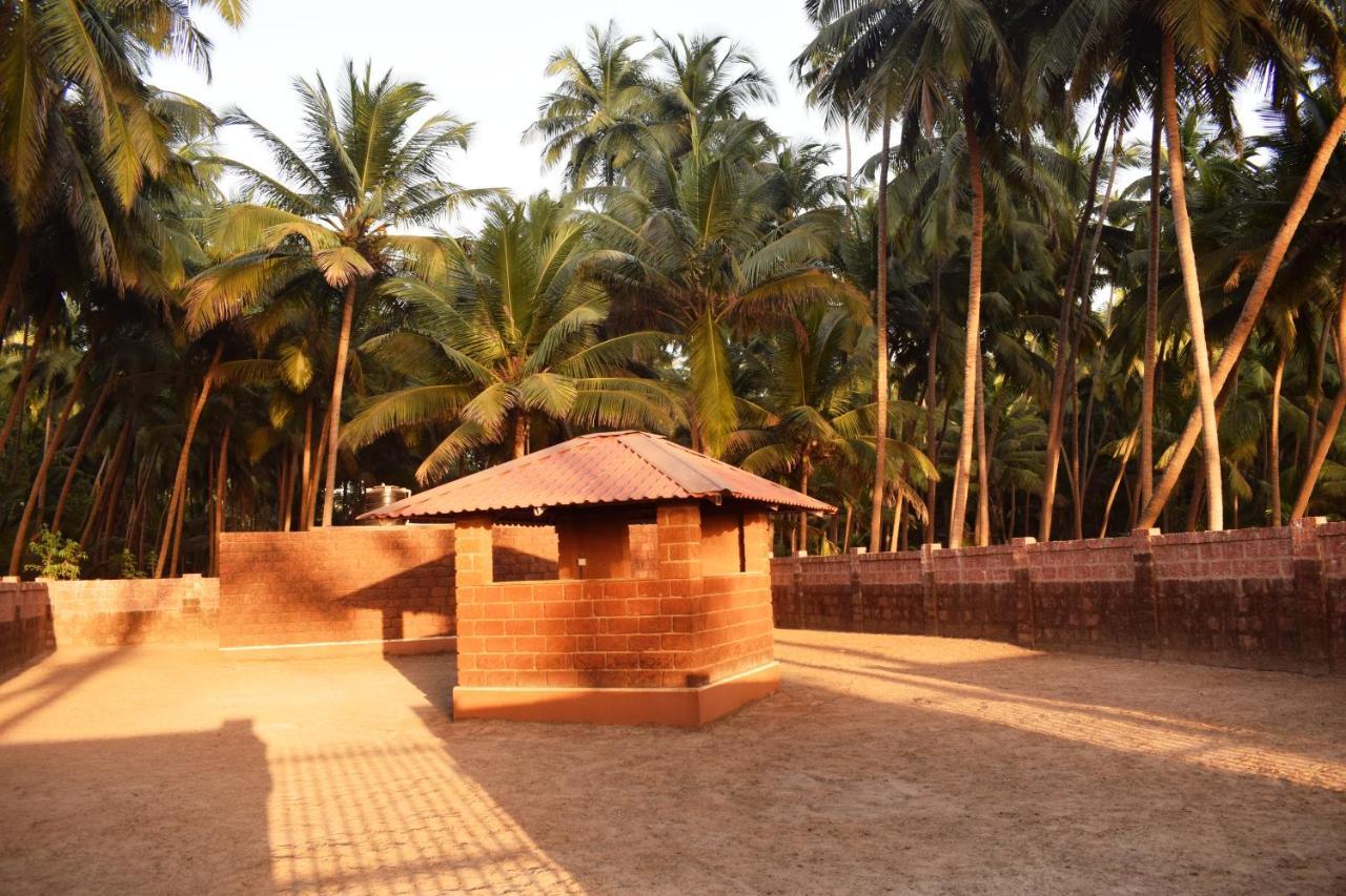 Regenta Resort Mango Village Guhagar Kudan Екстер'єр фото