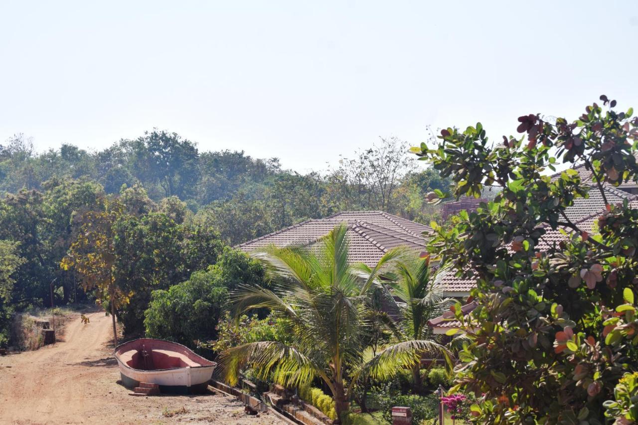 Regenta Resort Mango Village Guhagar Kudan Екстер'єр фото