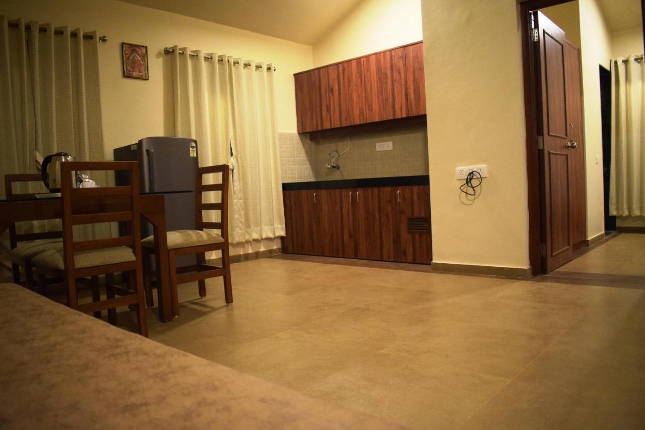 Regenta Resort Mango Village Guhagar Kudan Екстер'єр фото